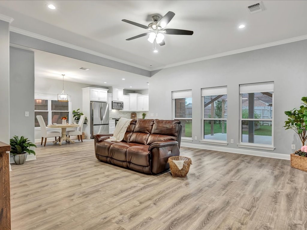 309 Saddle Brook Drive Lufkin TX 75904