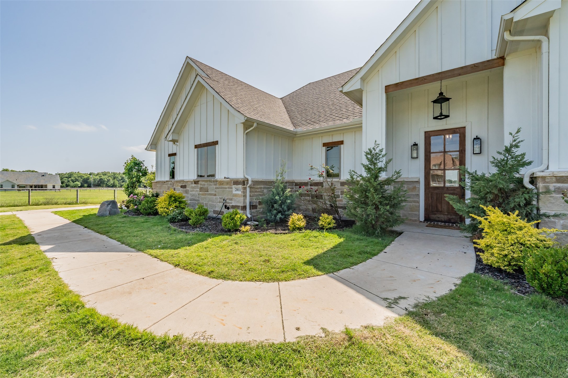 2011 Feather Lane Weatherford TX 76088