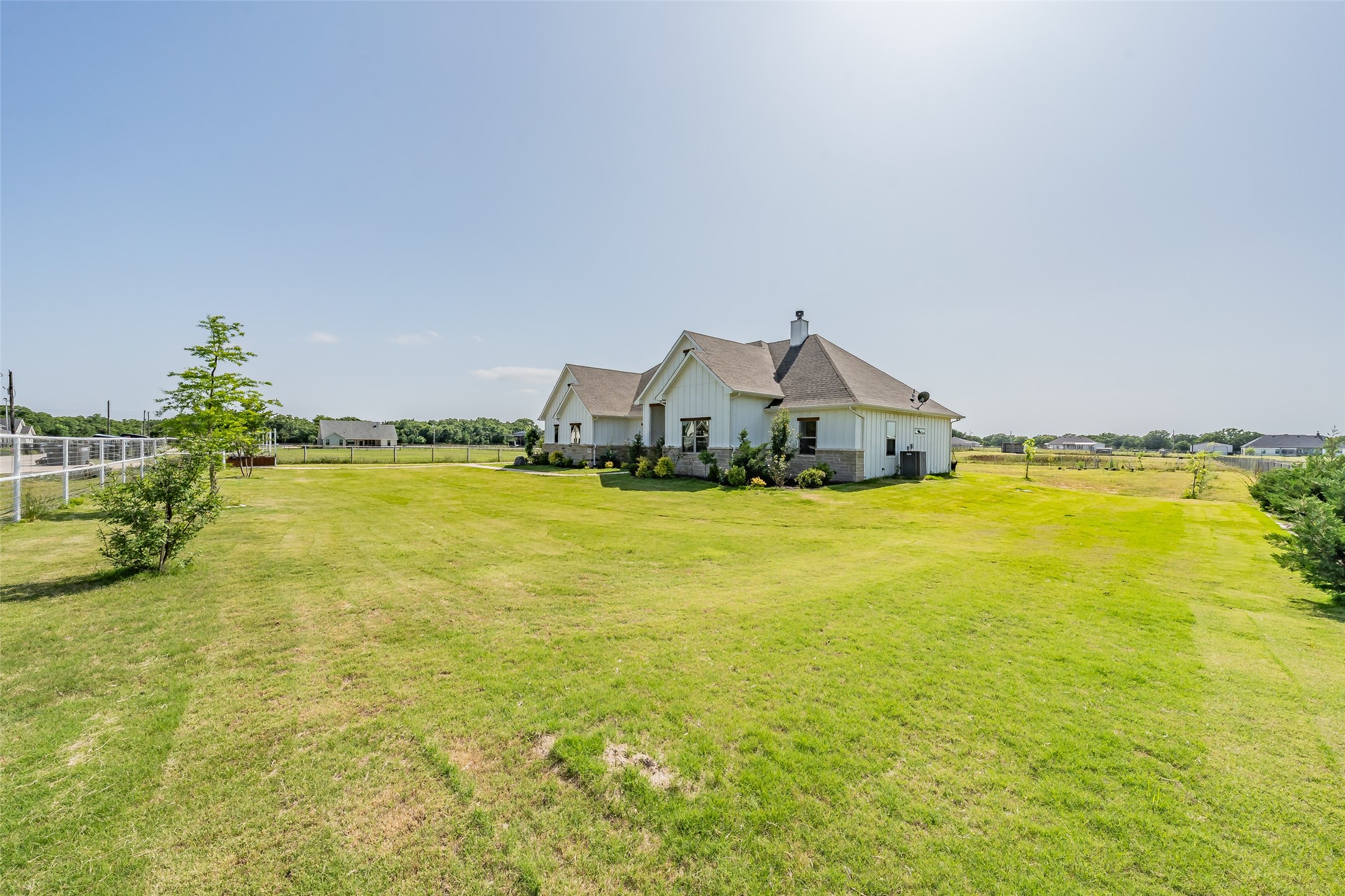 2011 Feather Lane Weatherford TX 76088