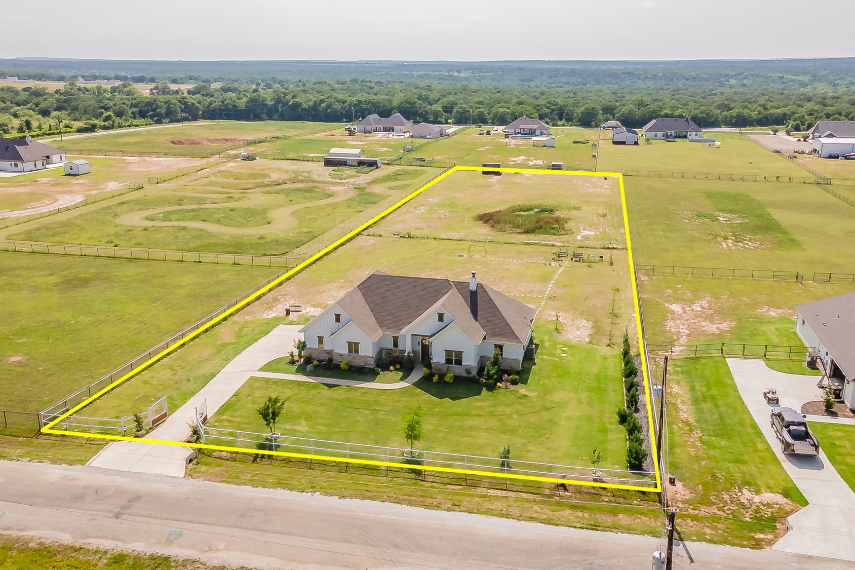 2011 Feather Lane Weatherford TX 76088