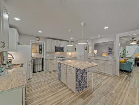 4321 Woodlake Drive Lake Worth TX 76135