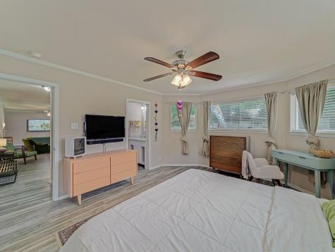4321 Woodlake Drive Lake Worth TX 76135