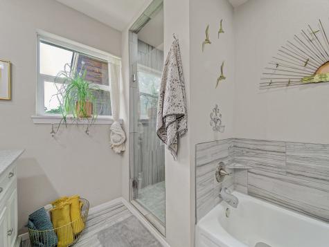 4321 Woodlake Drive Lake Worth TX 76135