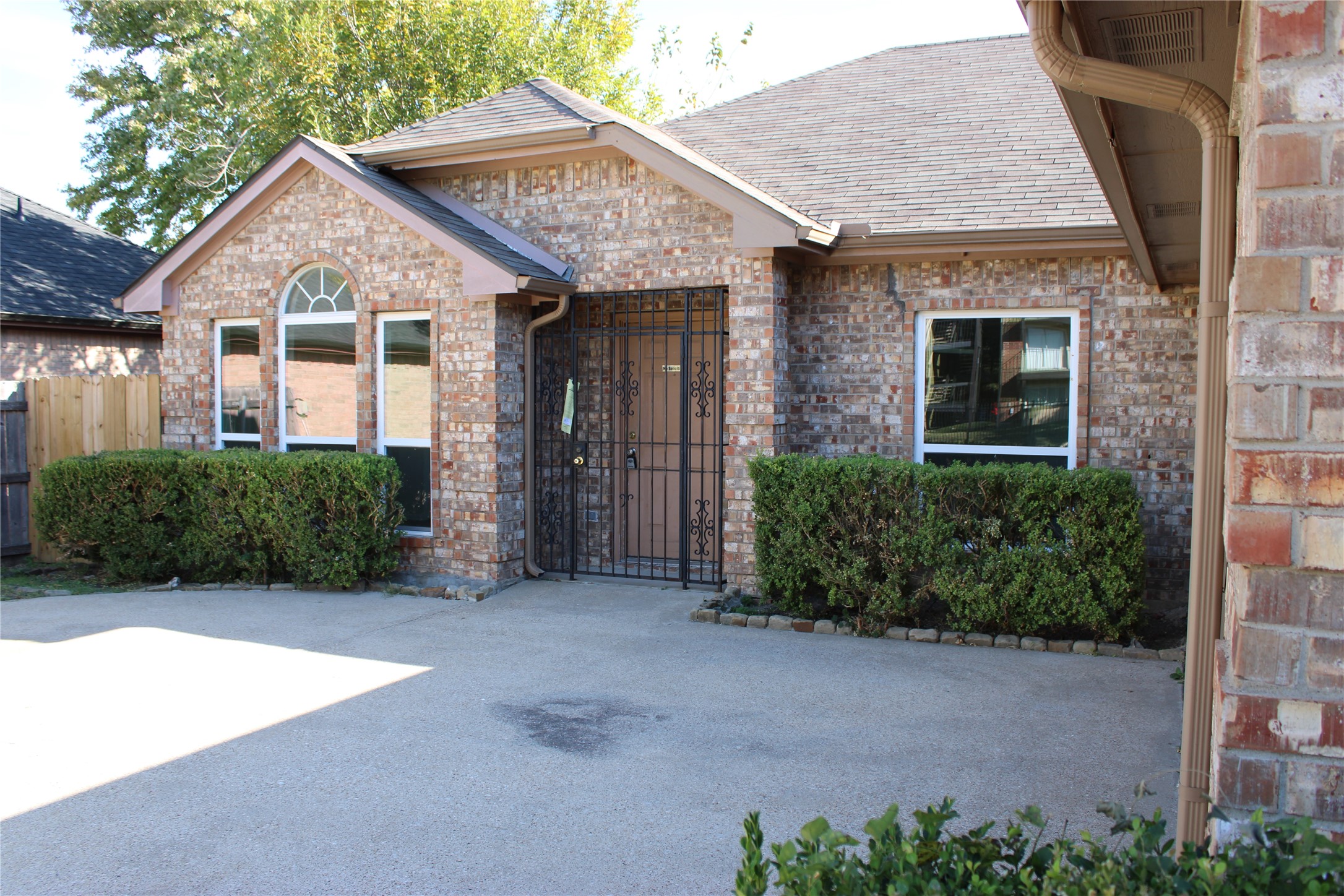 4653 Saint Francis Avenue Dallas TX 75227