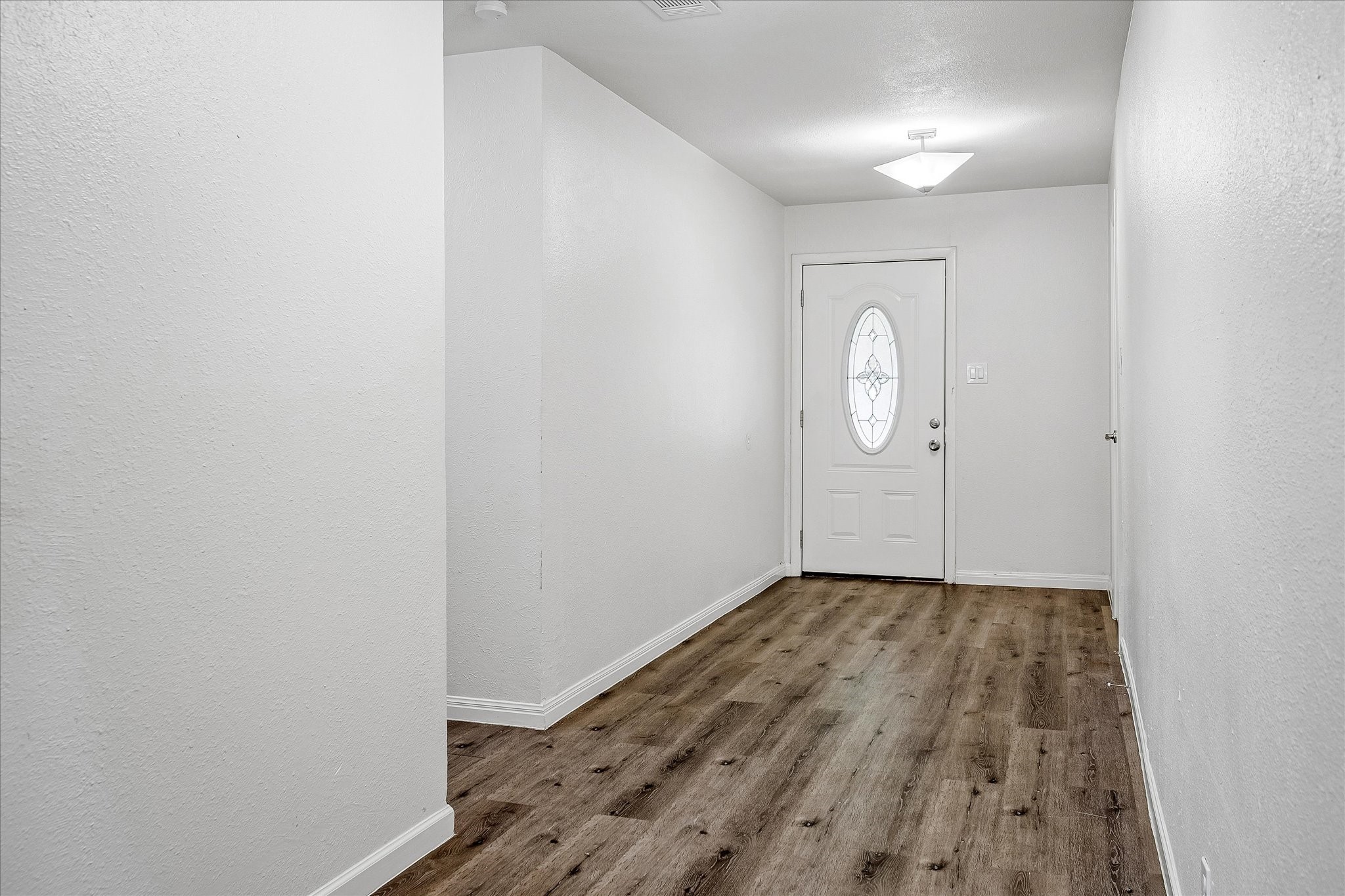 108 Reaves Lane Hurst TX 76053