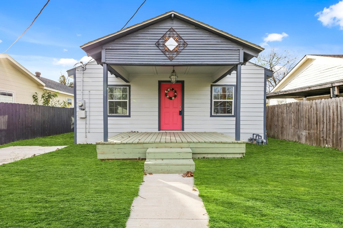 3325 Brantley Street Dallas TX 75212