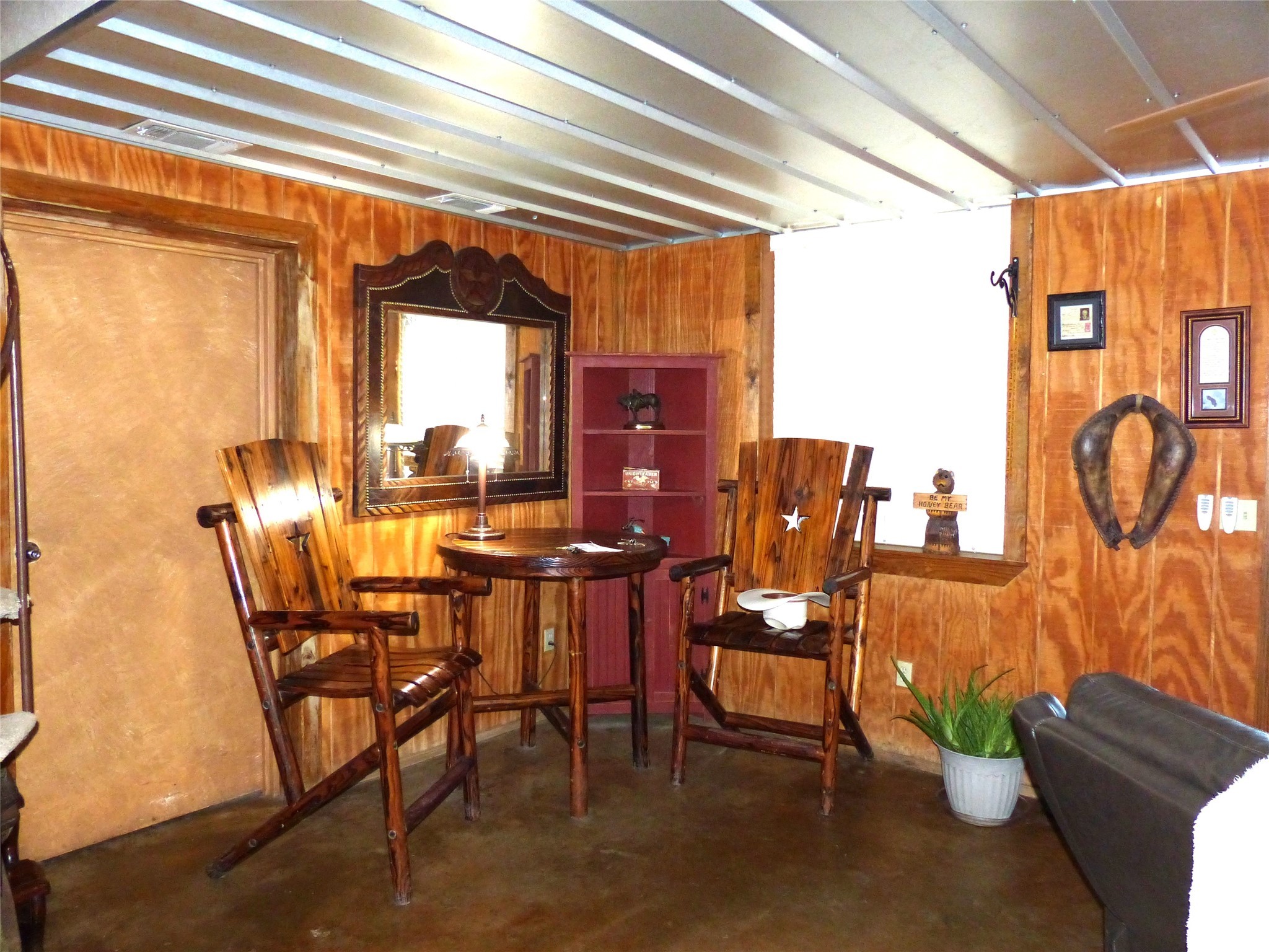 101 S Loop Brady TX 76825