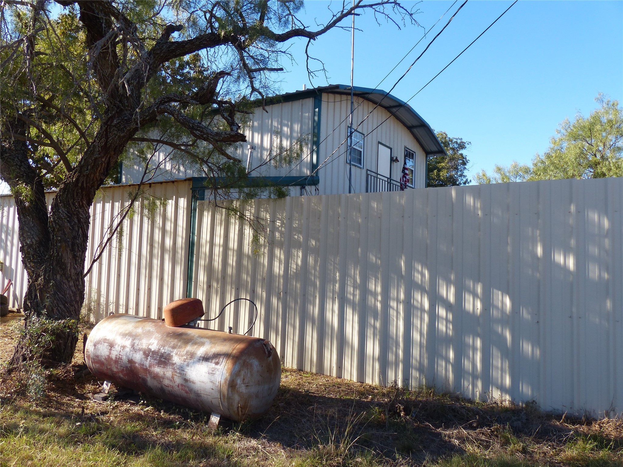 101 S Loop Brady TX 76825