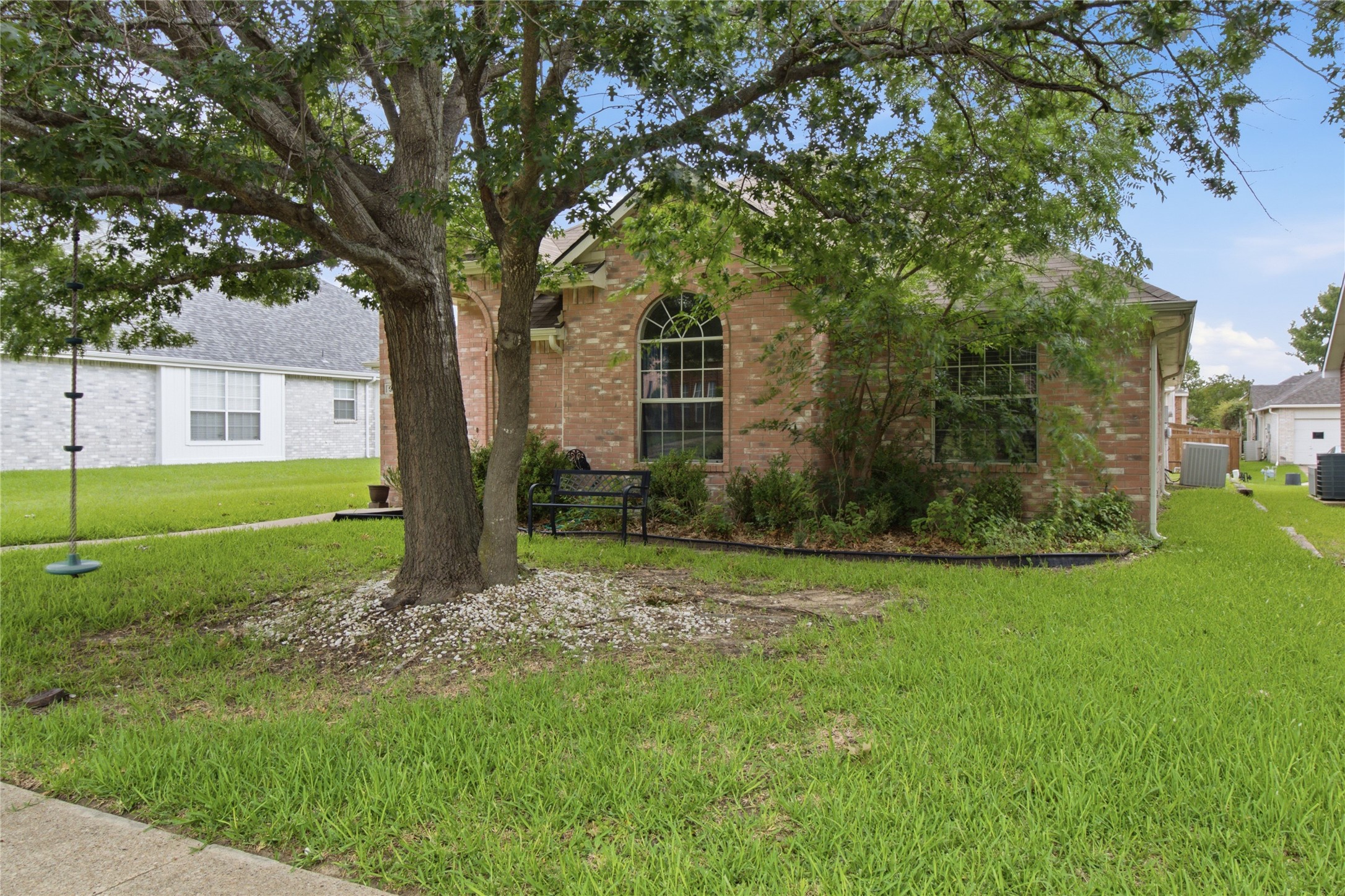 911 Sumner Drive Mesquite TX 75149