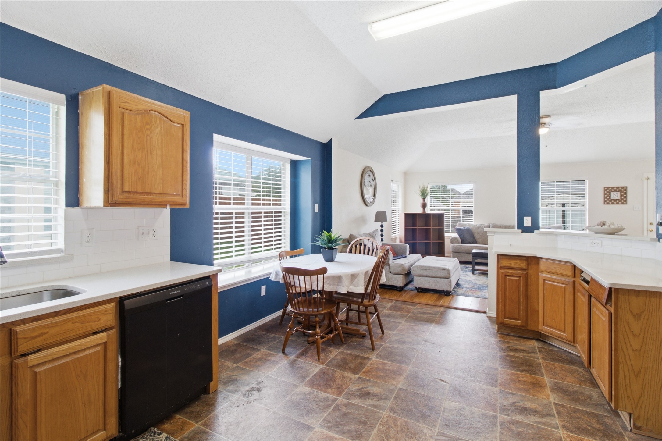 911 Sumner Drive Mesquite TX 75149
