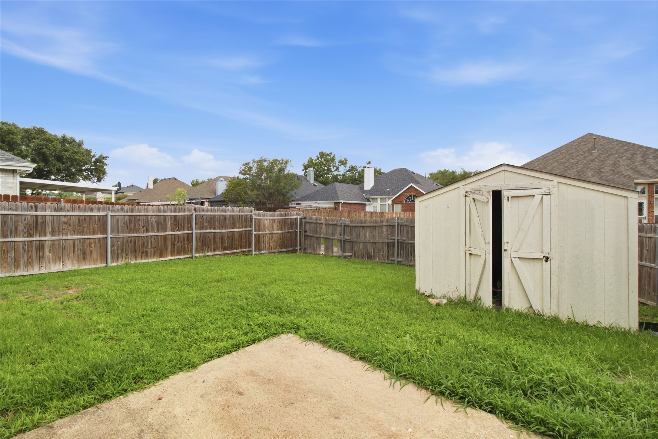 911 Sumner Drive Mesquite TX 75149