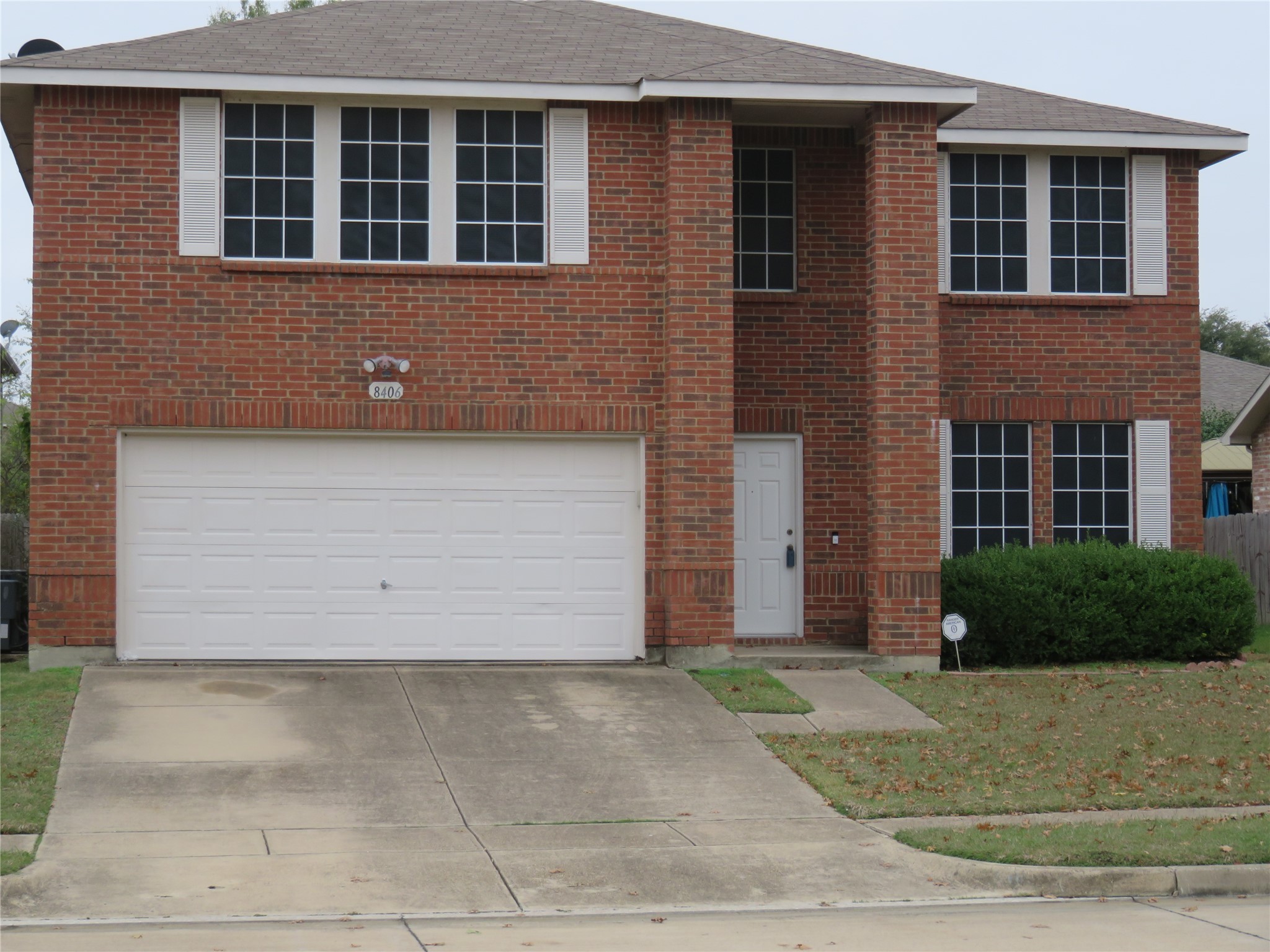 8406 Paxton Run Court Arlington TX 76002