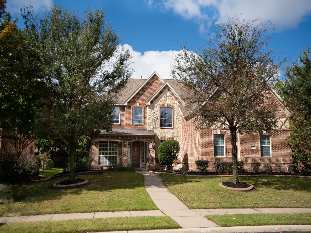 5009 Mystic Hollow Court Flower Mound TX 75028
