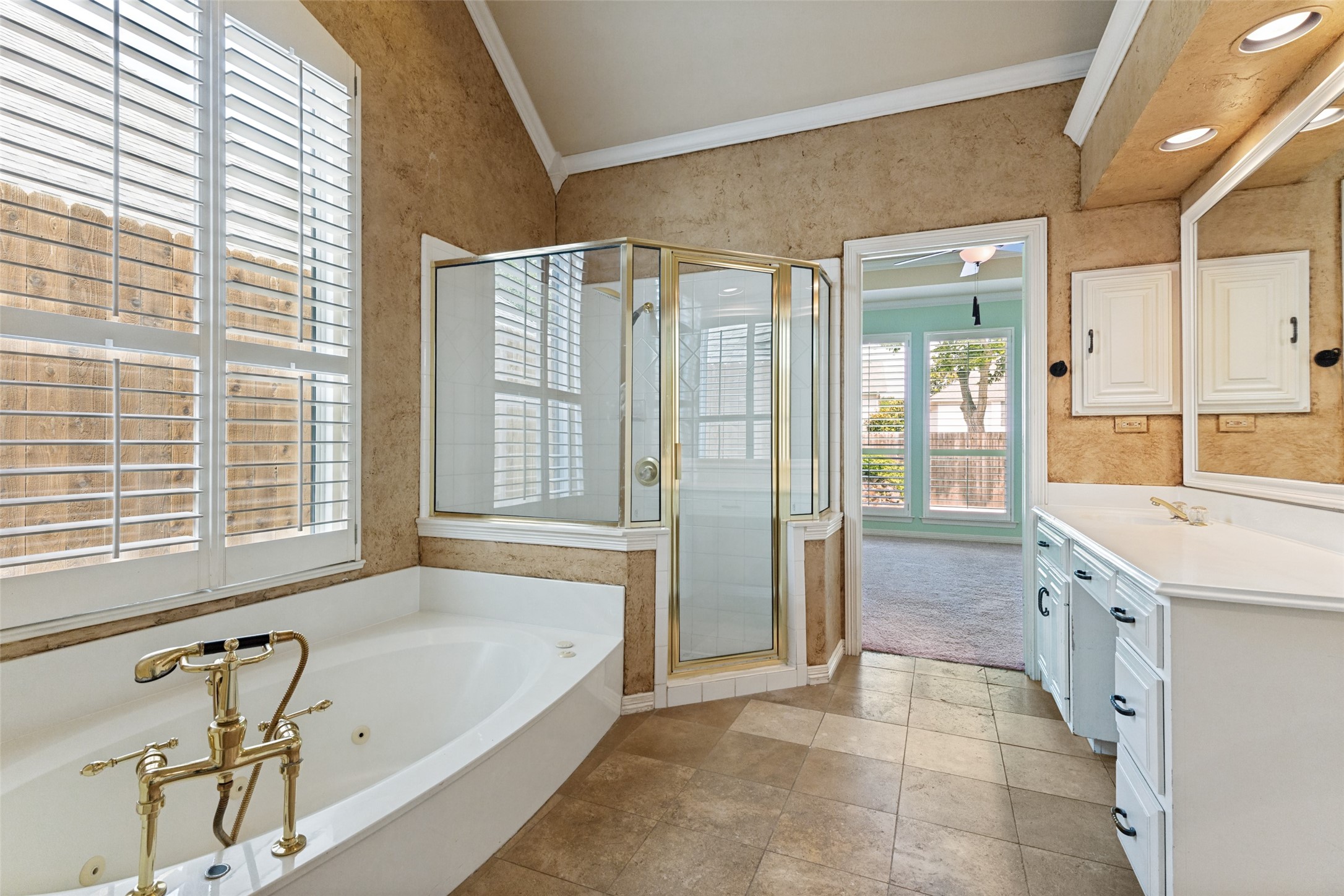 2429 Peach Blossom Court Bedford TX 76021