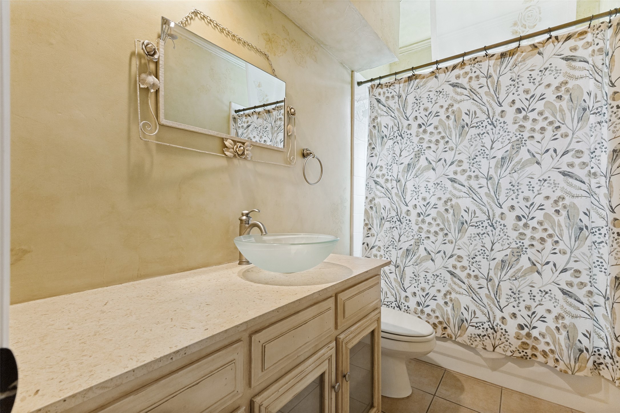 2429 Peach Blossom Court Bedford TX 76021