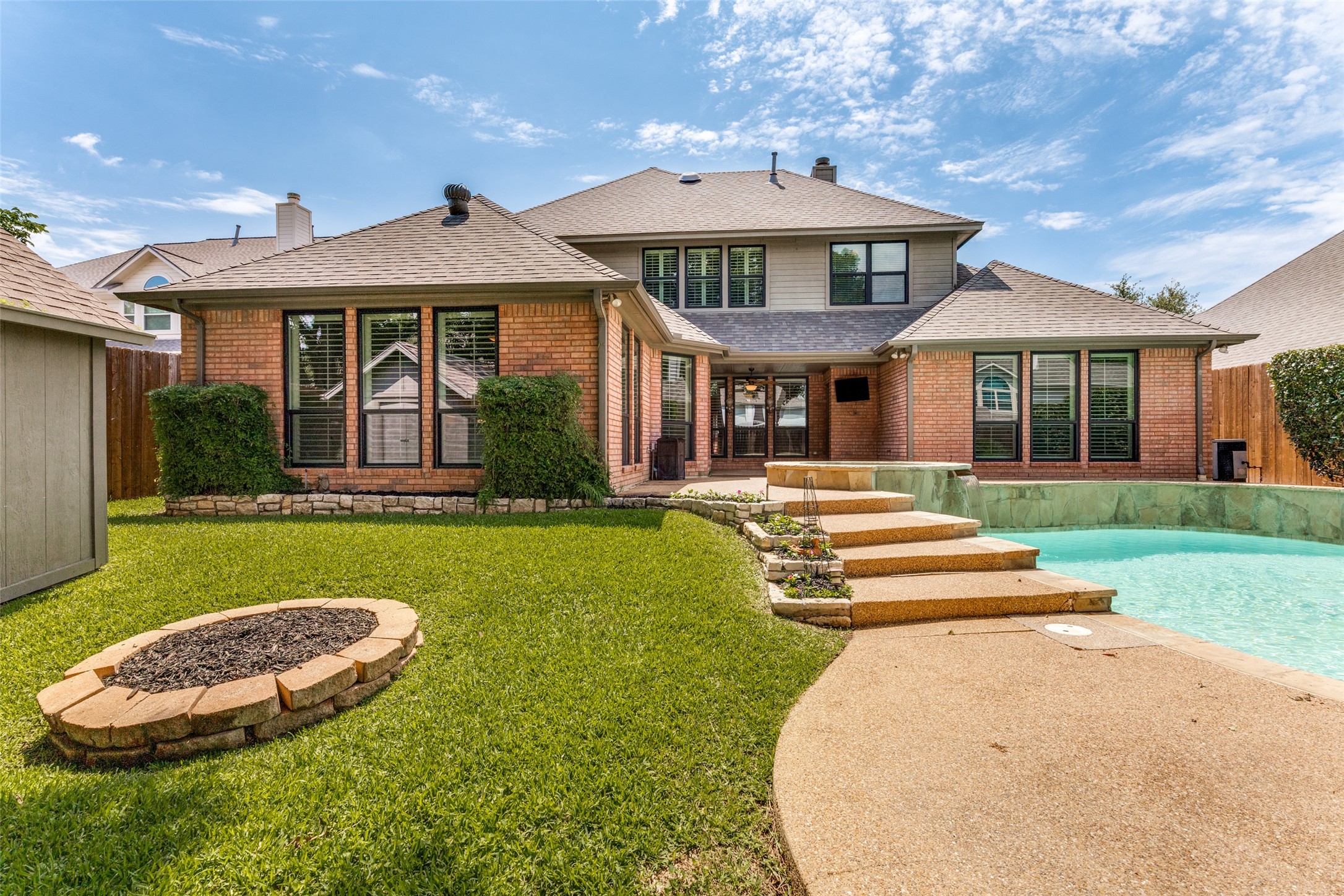2429 Peach Blossom Court Bedford TX 76021