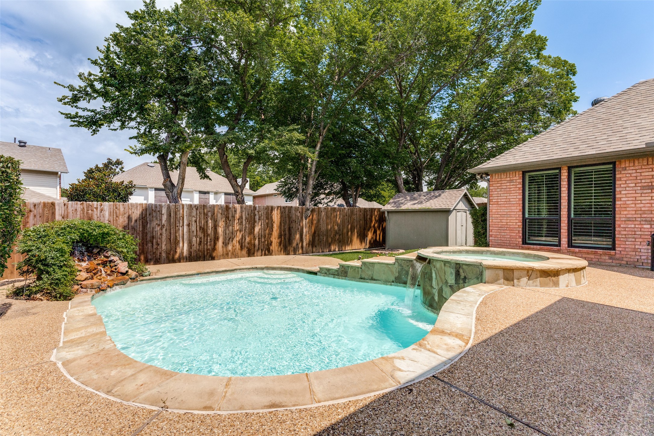 2429 Peach Blossom Court Bedford TX 76021