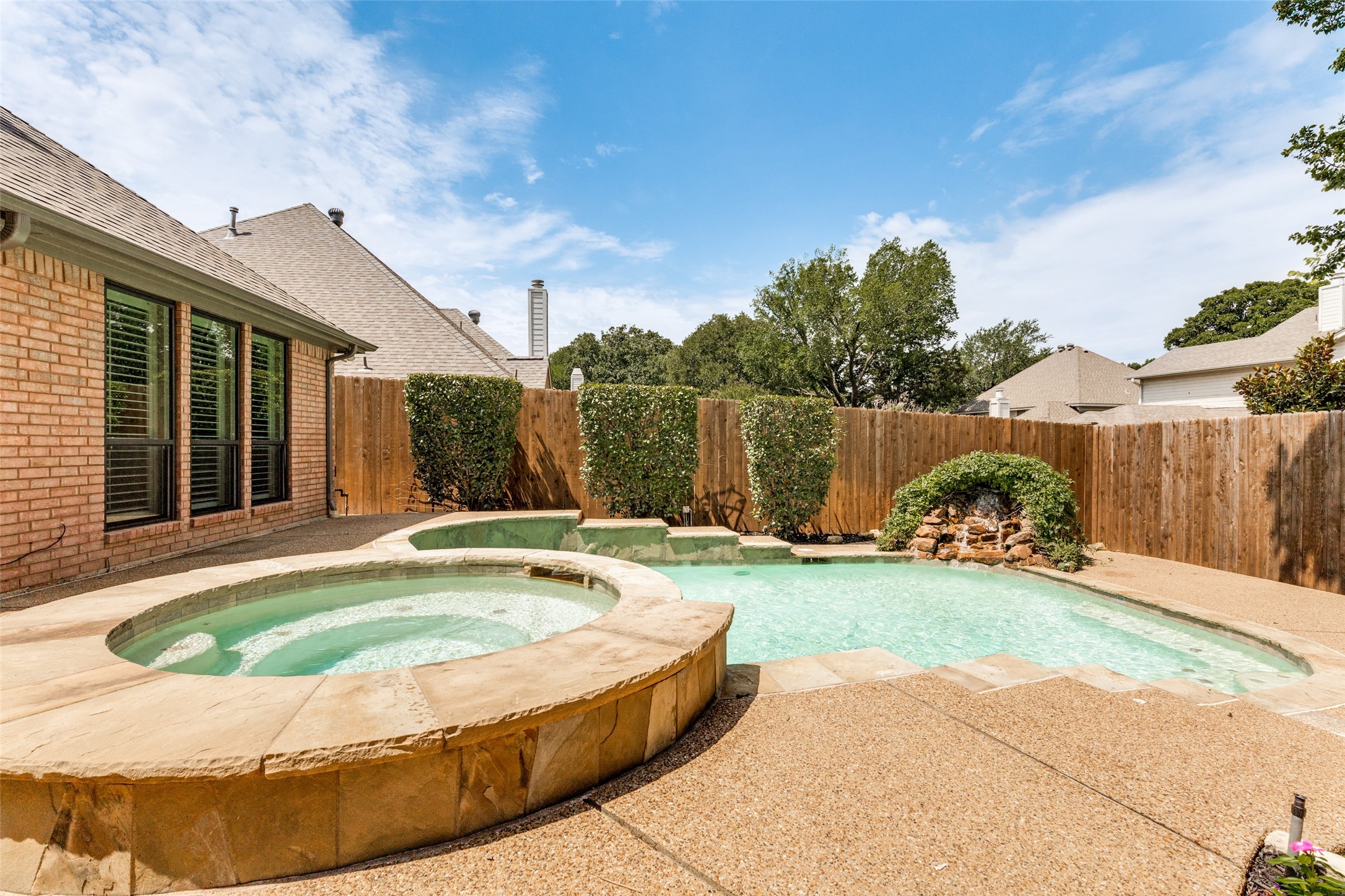 2429 Peach Blossom Court Bedford TX 76021