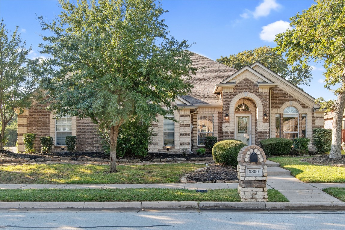 3800 Denise Court Arlington TX 76001