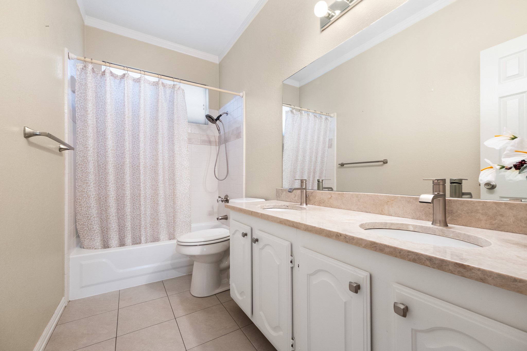 3784 Lakeway Court Addison TX 75001
