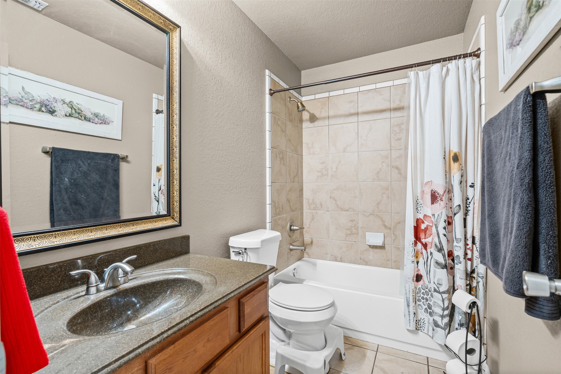 409 Grayson Court Joshua TX 76058