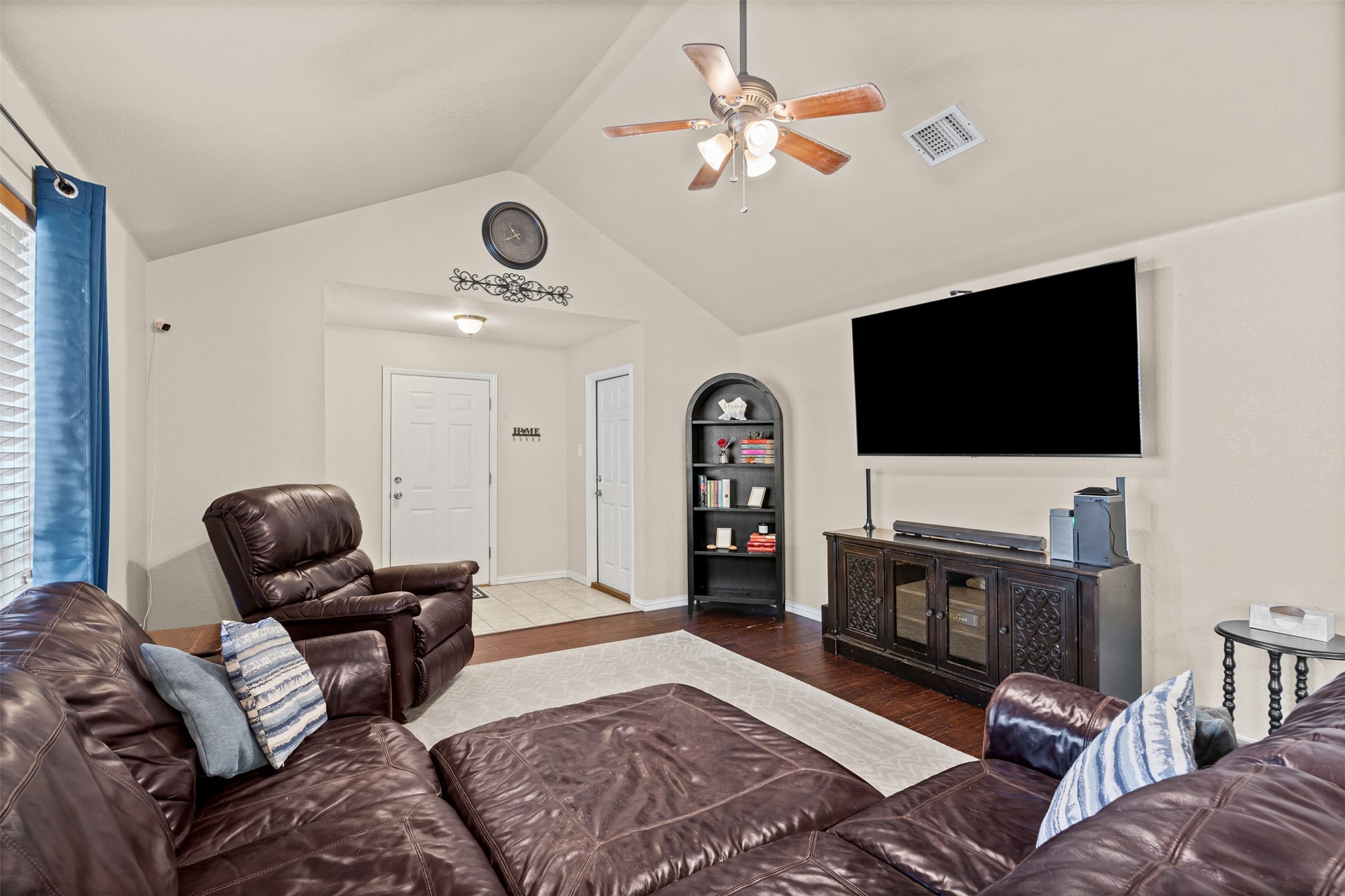 409 Grayson Court Joshua TX 76058