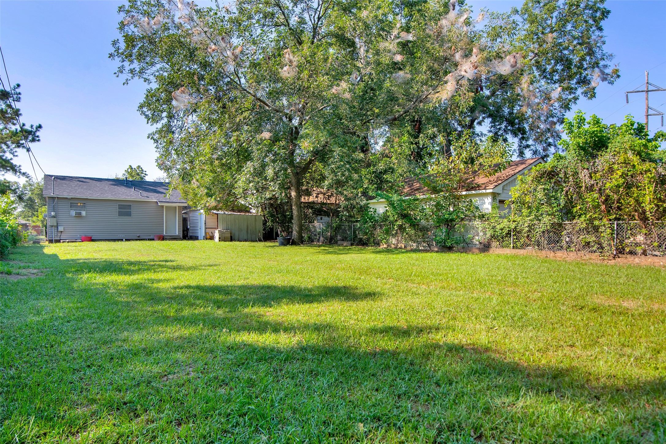 709 W Hanna Street Denison TX 75020