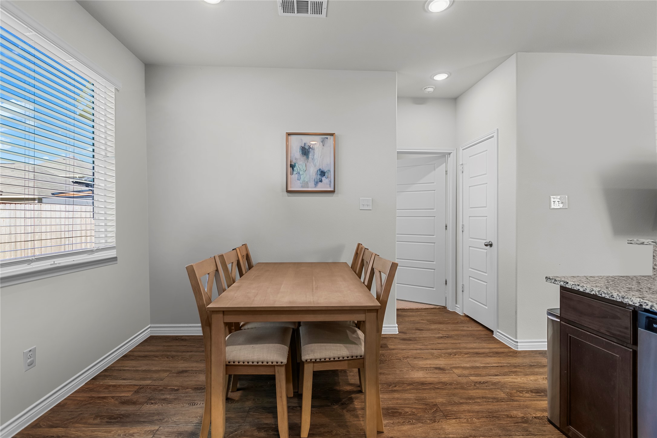 401 Thompson Place Everman TX 76140