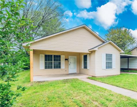812 E Pecan Avenue Waco TX 76704