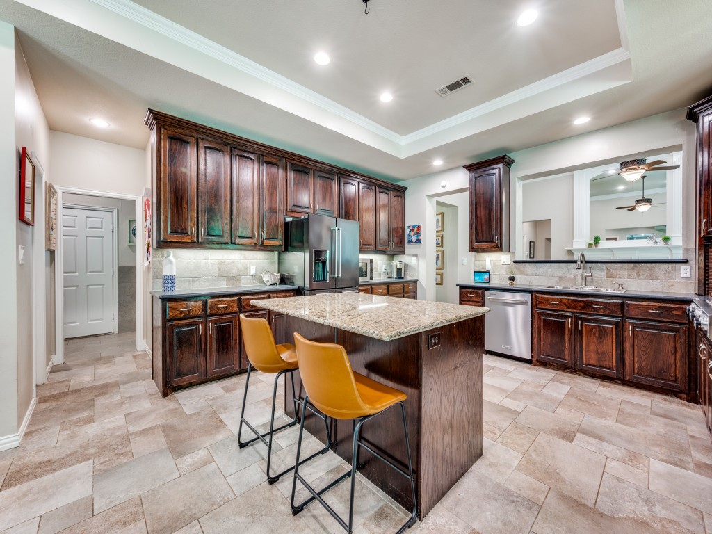199 Pecan Crossing Court Gunter TX 75058