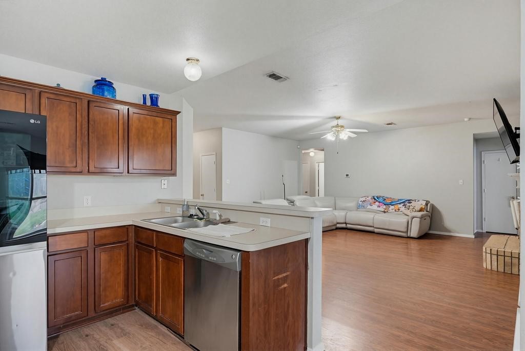 1028 Cedar Ridge Lane Burleson TX 76028