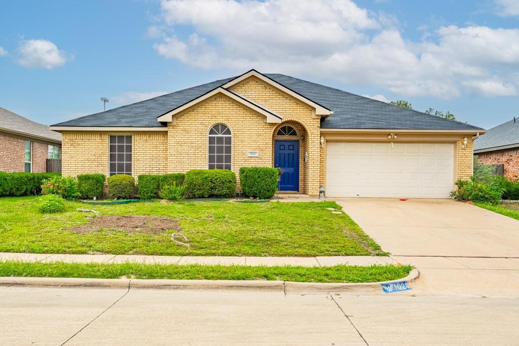 1028 Cedar Ridge Lane Burleson TX 76028