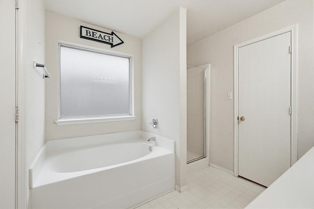 1028 Cedar Ridge Lane Burleson TX 76028