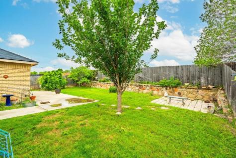1028 Cedar Ridge Lane Burleson TX 76028