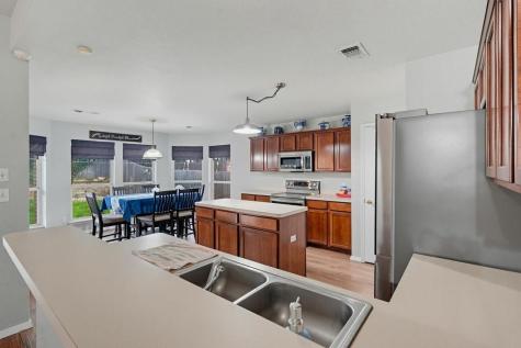 1028 Cedar Ridge Lane Burleson TX 76028