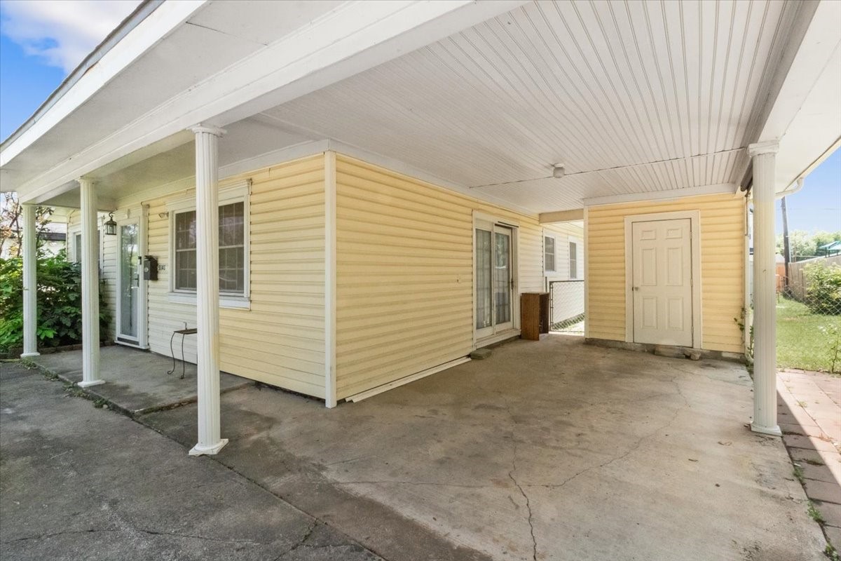 5841 Tracyne Drive Westworth Village TX 76114