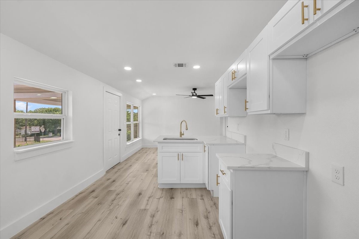 4740 Shackleford Street Fort Worth TX 76119