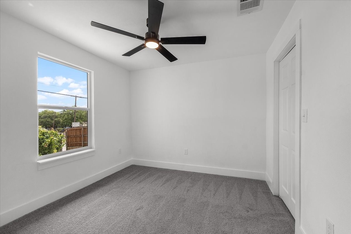4740 Shackleford Street Fort Worth TX 76119