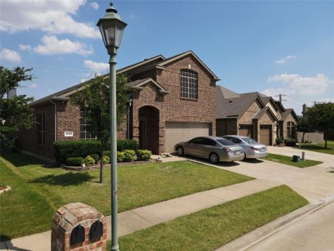 1229 Lone Pine Drive Little Elm TX 75068