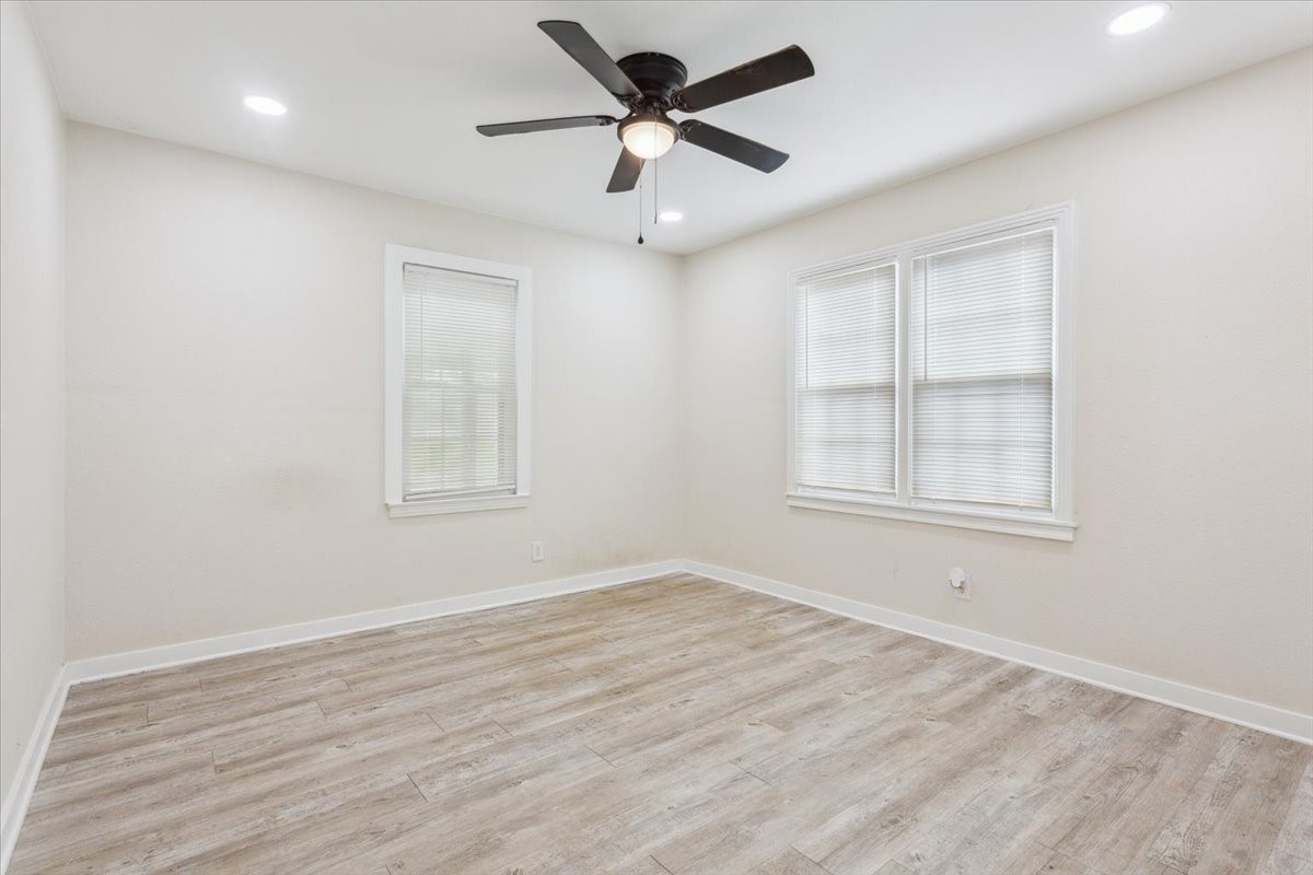 310 Garfield Street Mcgregor TX 76657