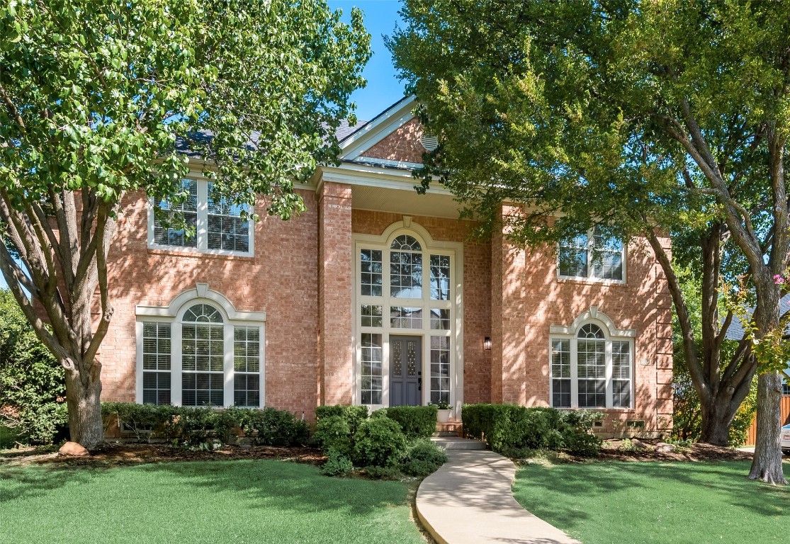 2307 Southern Oak Drive Irving TX 75063