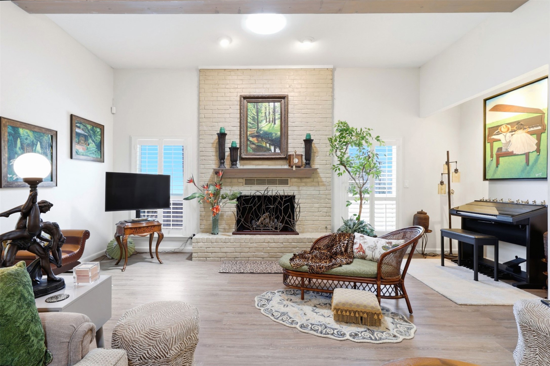 5718 Over Downs Drive Dallas TX 75230