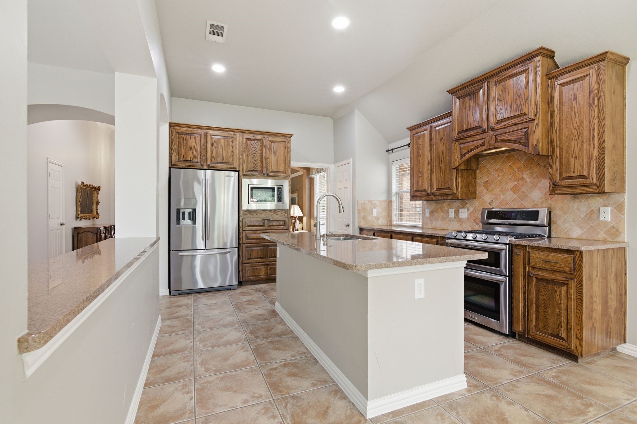 8180 Holliday Road Lantana TX 76226