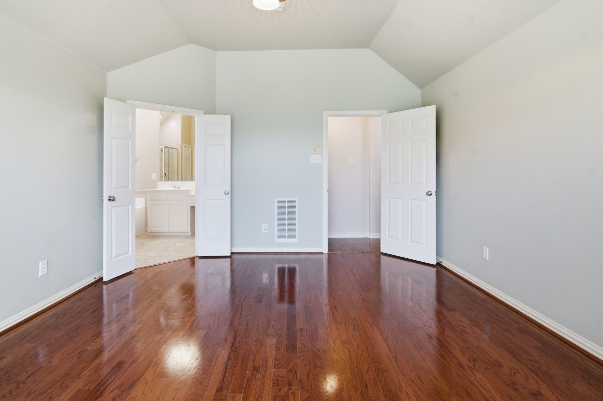 8180 Holliday Road Lantana TX 76226