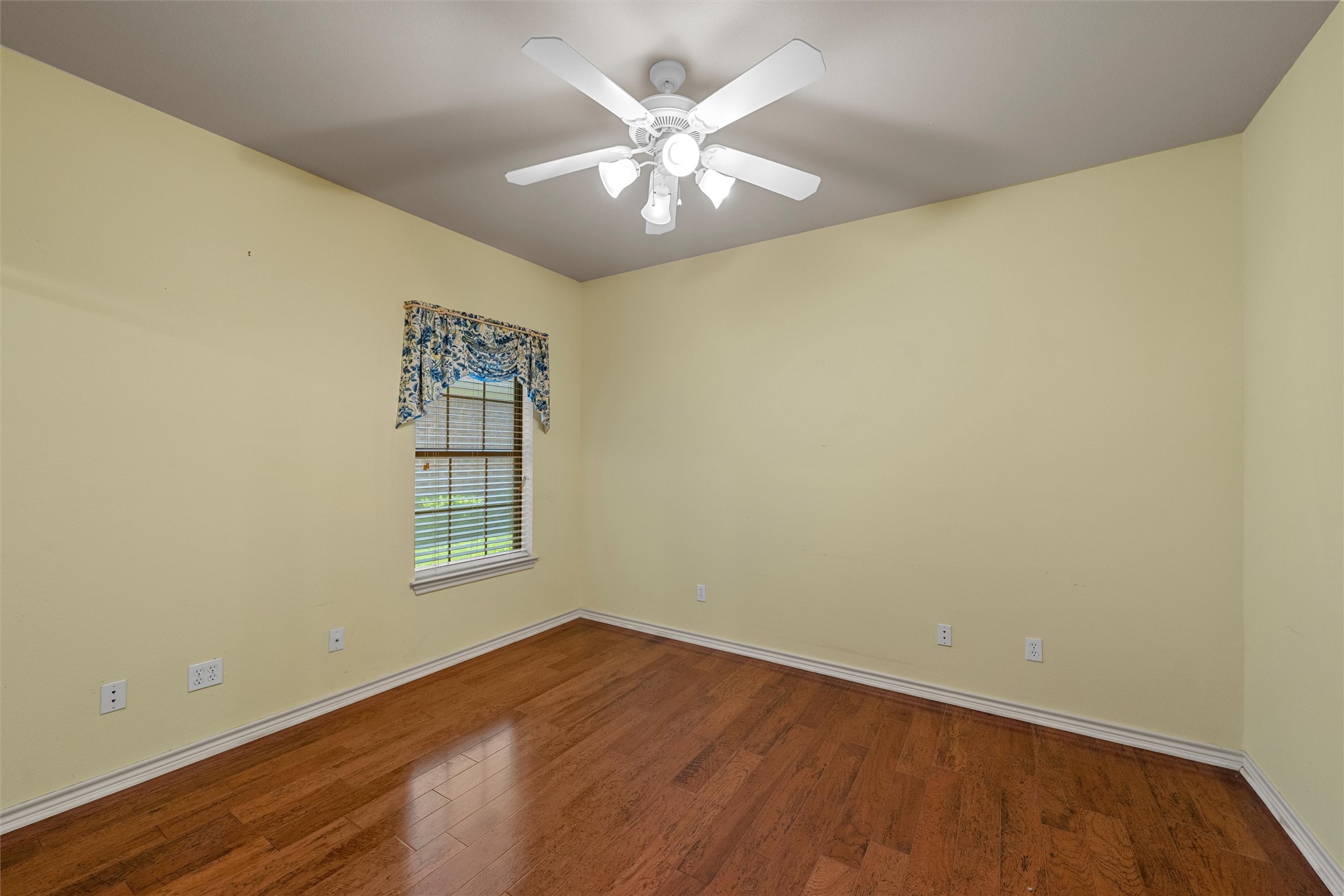 9021 Darby Lane Waco TX 76712