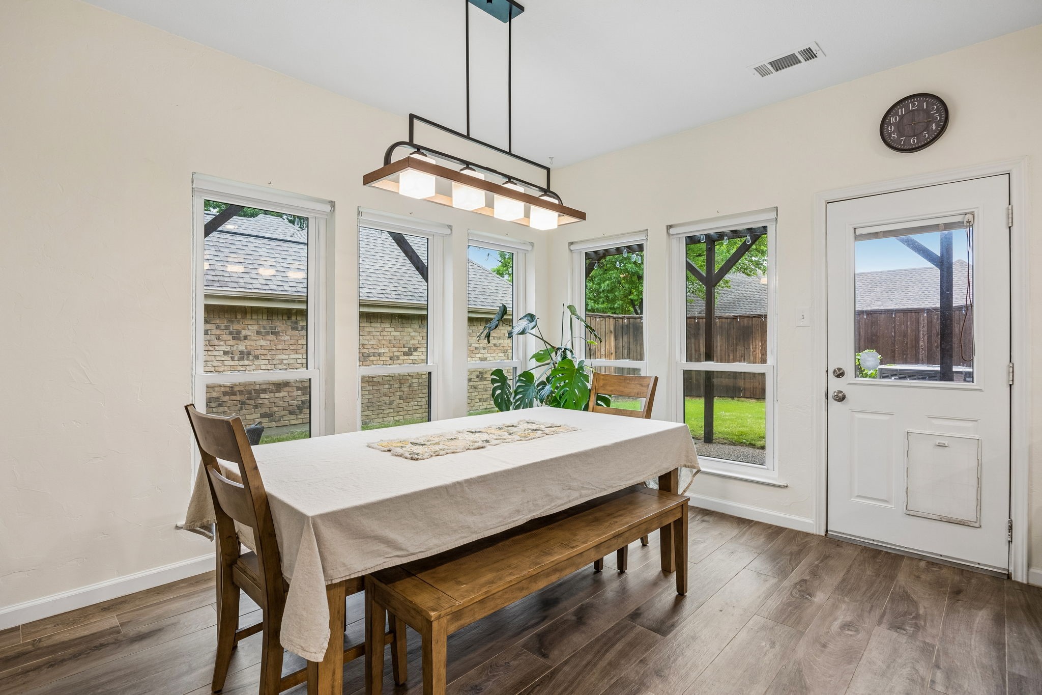 18641 Vista Del Sol Dallas TX 75287