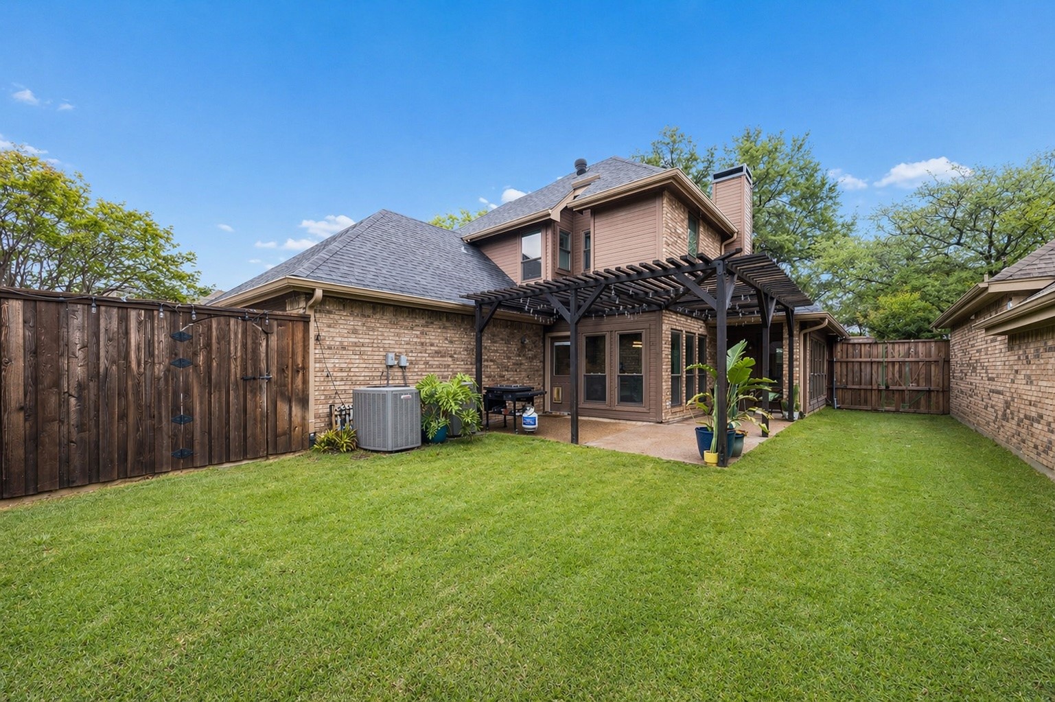 18641 Vista Del Sol Dallas TX 75287