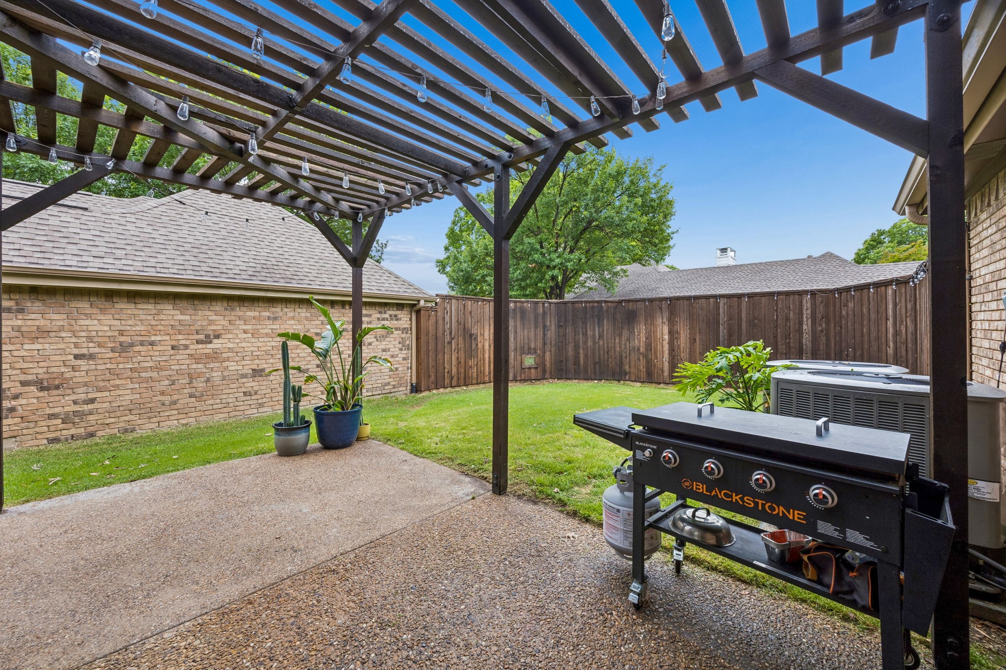 18641 Vista Del Sol Dallas TX 75287