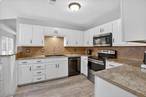 2010 Libby Lane Grand Prairie TX 75050