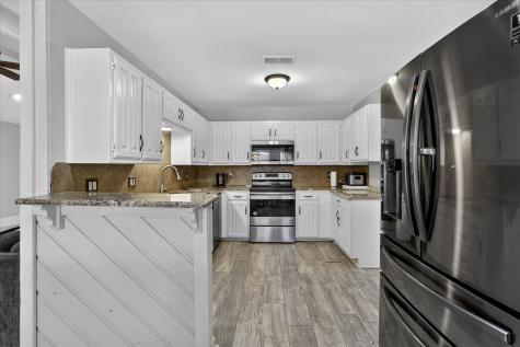 2010 Libby Lane Grand Prairie TX 75050